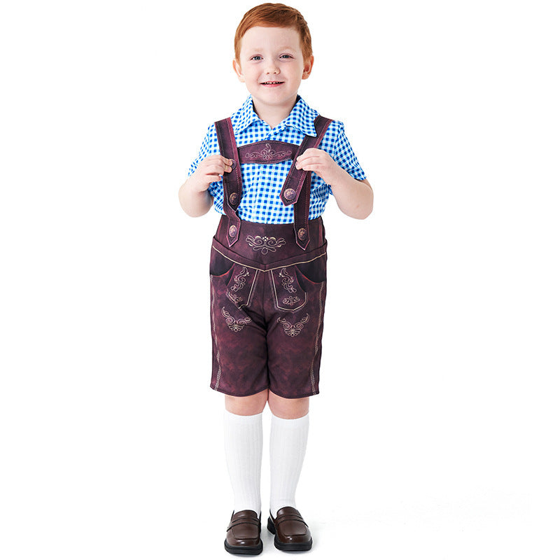 Herren nan kurze Trachtenlederhose mit verstellbaren Trägern und traditioneller Stickerei
