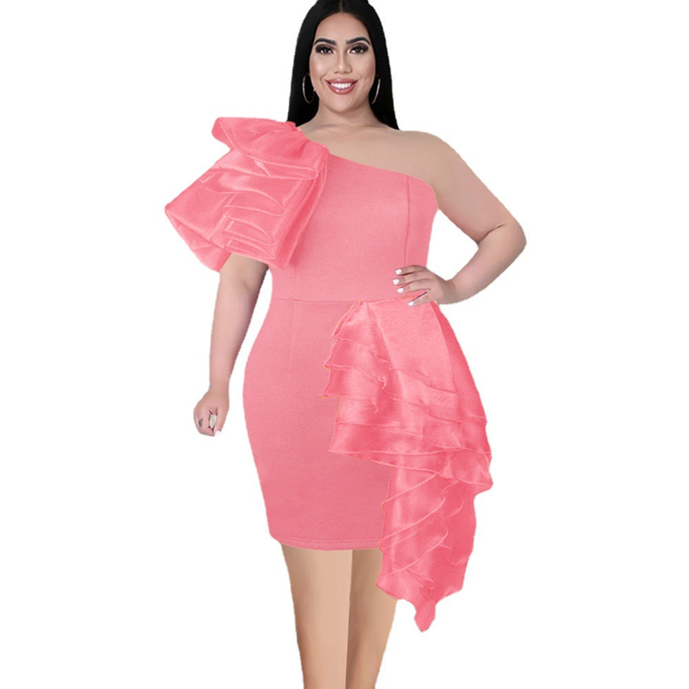 Damen Einseitiges Cocktailkleid mit voluminösem Rüschendesign Selmira