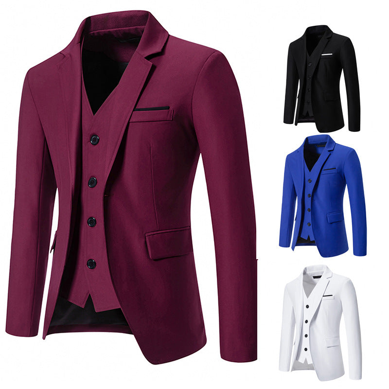 Herren nan elegantes Einreiher-Sakko mit passender Weste und schmalem Business-Schnitt