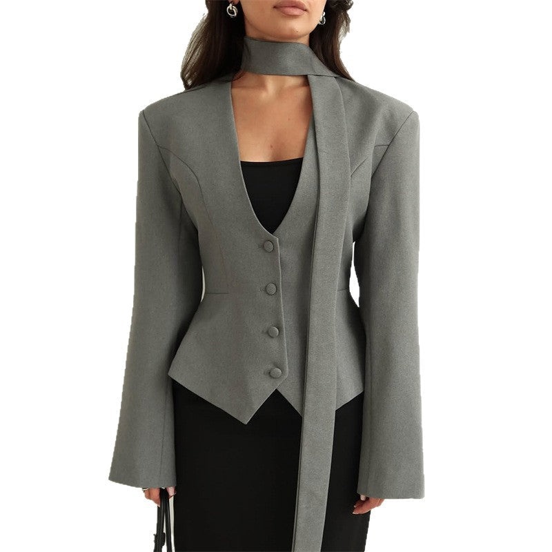 Damen Blazer mit hochgeschlossenem Kragen und voluminösen Ärmeln Selmira