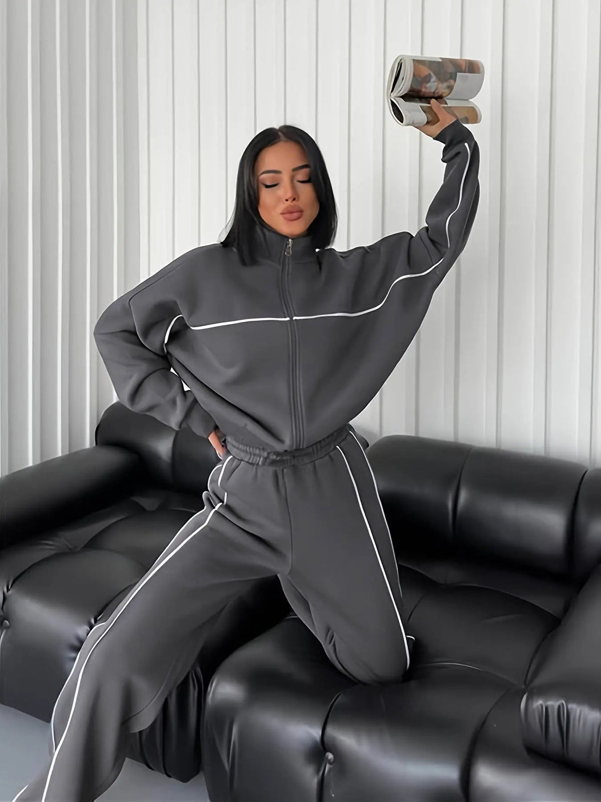 Damen nan Oversize Trainingsanzug Set mit Reißverschluss hohem Kragen und Kontrastpaspeln