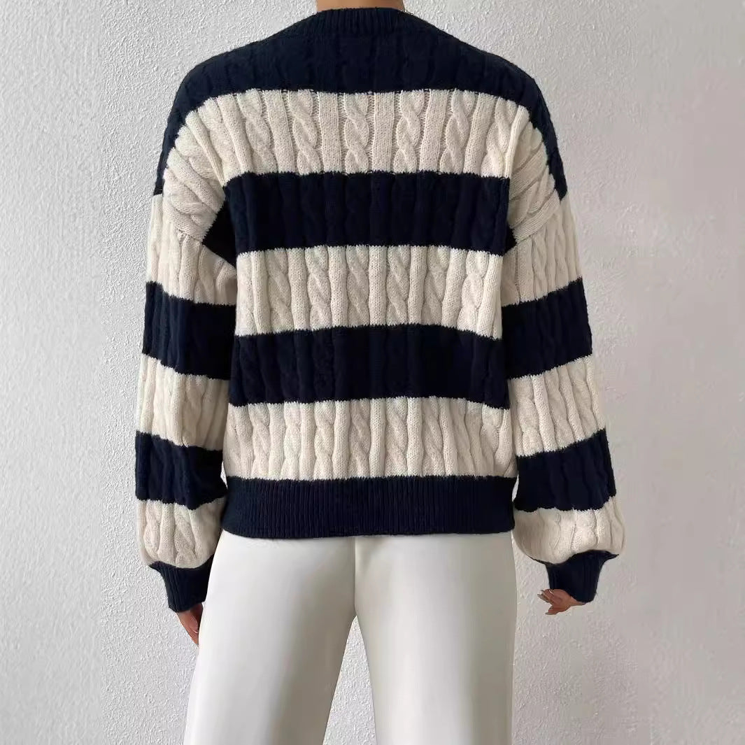 Damen nan gestreifter Grobstrick-Pullover mit Zopfmuster, tiefem V-Ausschnitt und oversized Passform