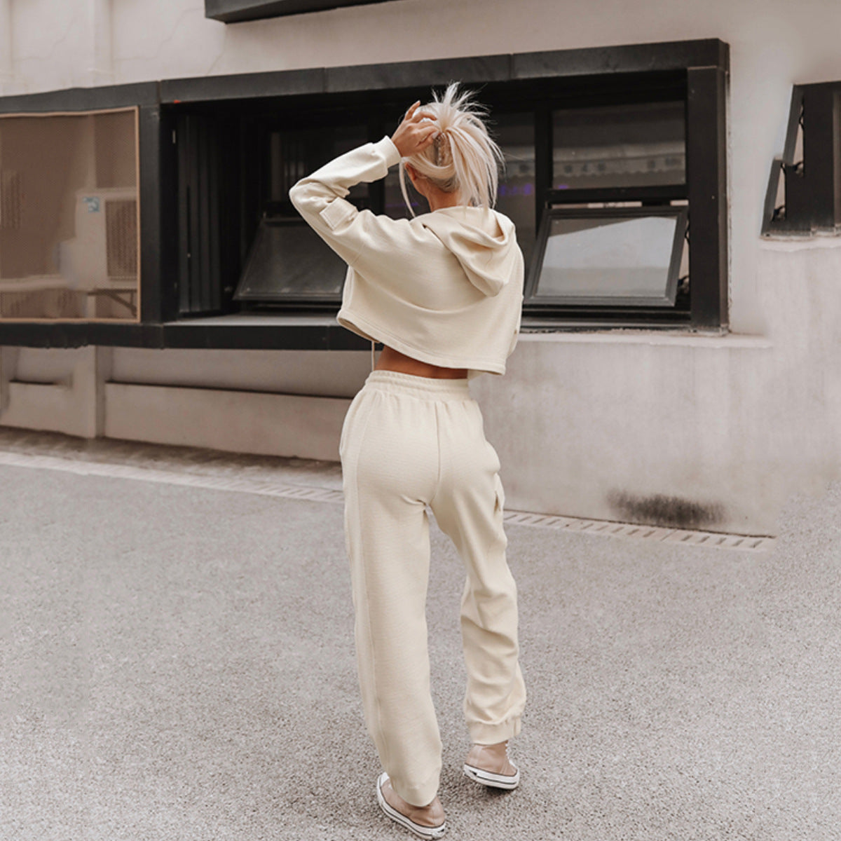 Damen nan Cropped Kapuzenpullover mit Highwaist Cargo-Joggingshose Set