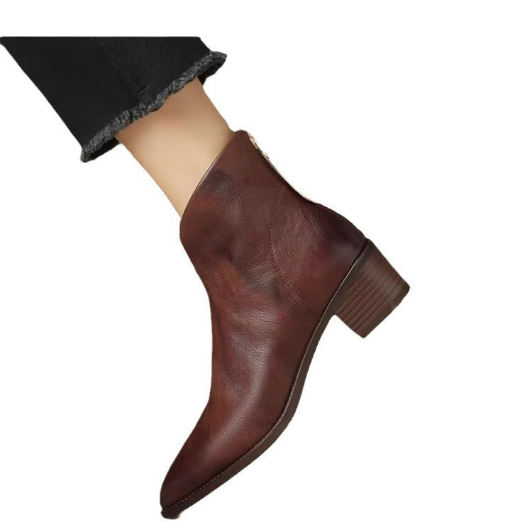 Damen nan spitze Chelsea-inspirierte Stiefelette mit asymmetrischem Schaft und mittelhohem Blockabsatz