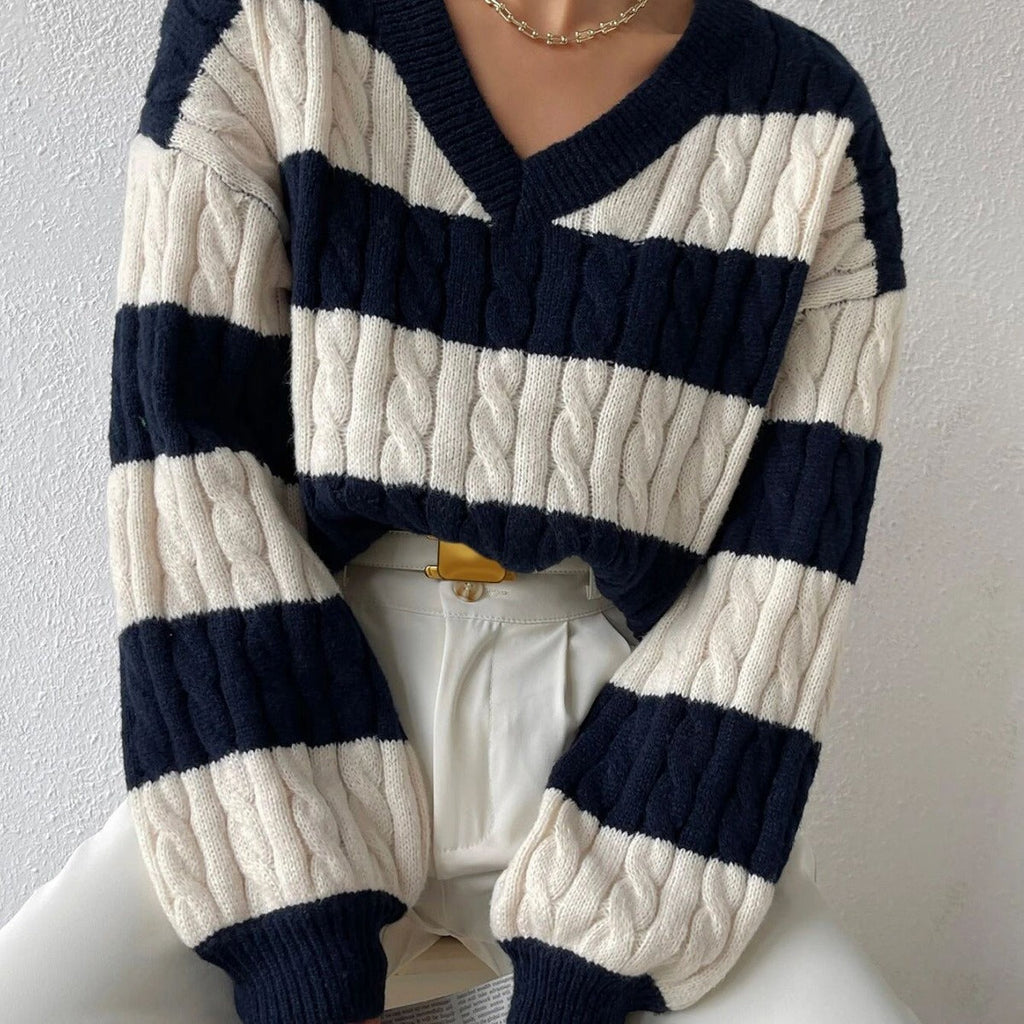 Damen nan gestreifter Grobstrick-Pullover mit Zopfmuster, tiefem V-Ausschnitt und oversized Passform