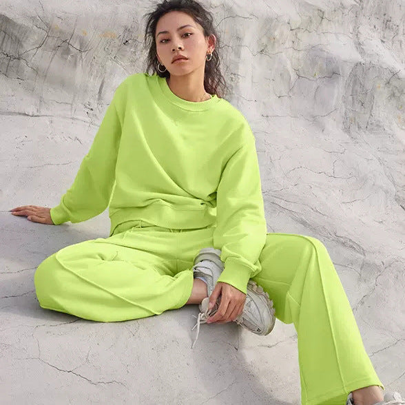 Damen nan Oversize-Sweatshirt und weite Loungehose Set mit Tunnelzug, dezenter Nahtführung und elastischen Bündchen