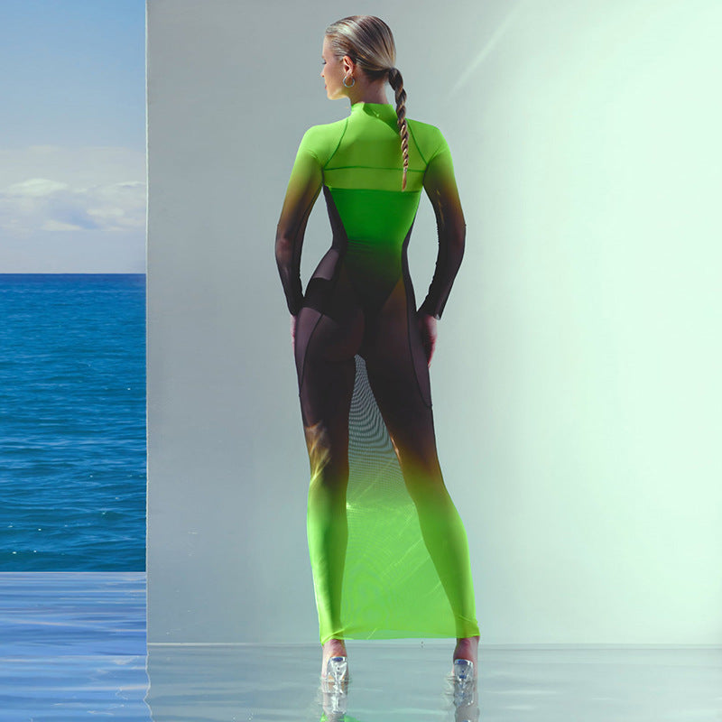 Damen Elegantes und figurbetontes Sportkleid mit hohem Kragen Selmira