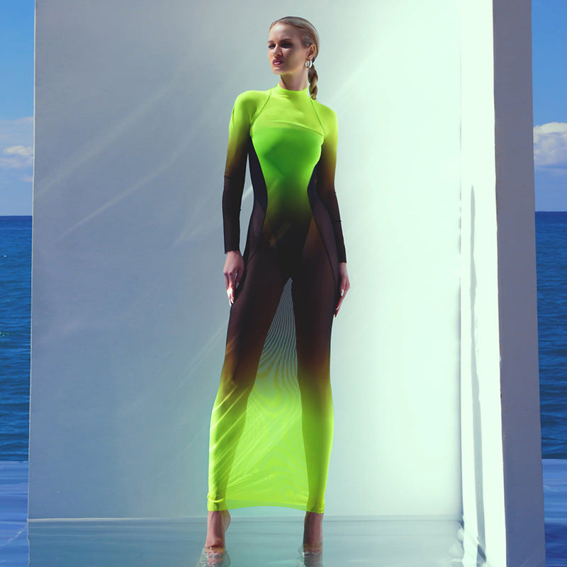 Damen Elegantes und figurbetontes Sportkleid mit hohem Kragen Selmira