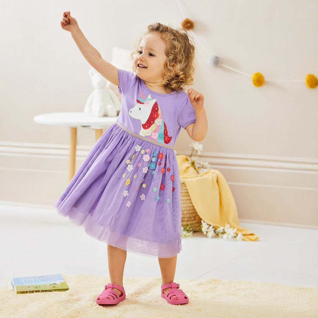 Mädchen Tüllkleid mit bunten Einhorn- und Blumenapplikationen