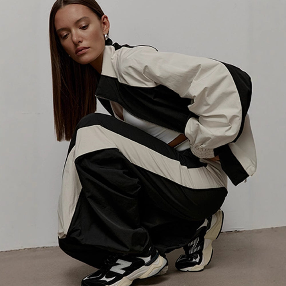 Damen nan sportive Oversize-Trackjacke mit hohem Stehkragen und Raglanärmeln