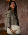 Damen elegante Blazerjacke mit luxuriösen Details Selmira