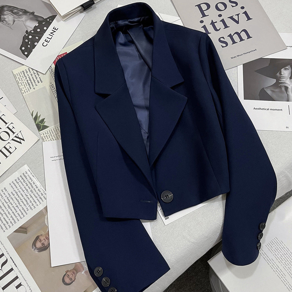 Damen nan kurzer taillierter Blazer mit markantem Revers und Ein-Knopf-Verschluss