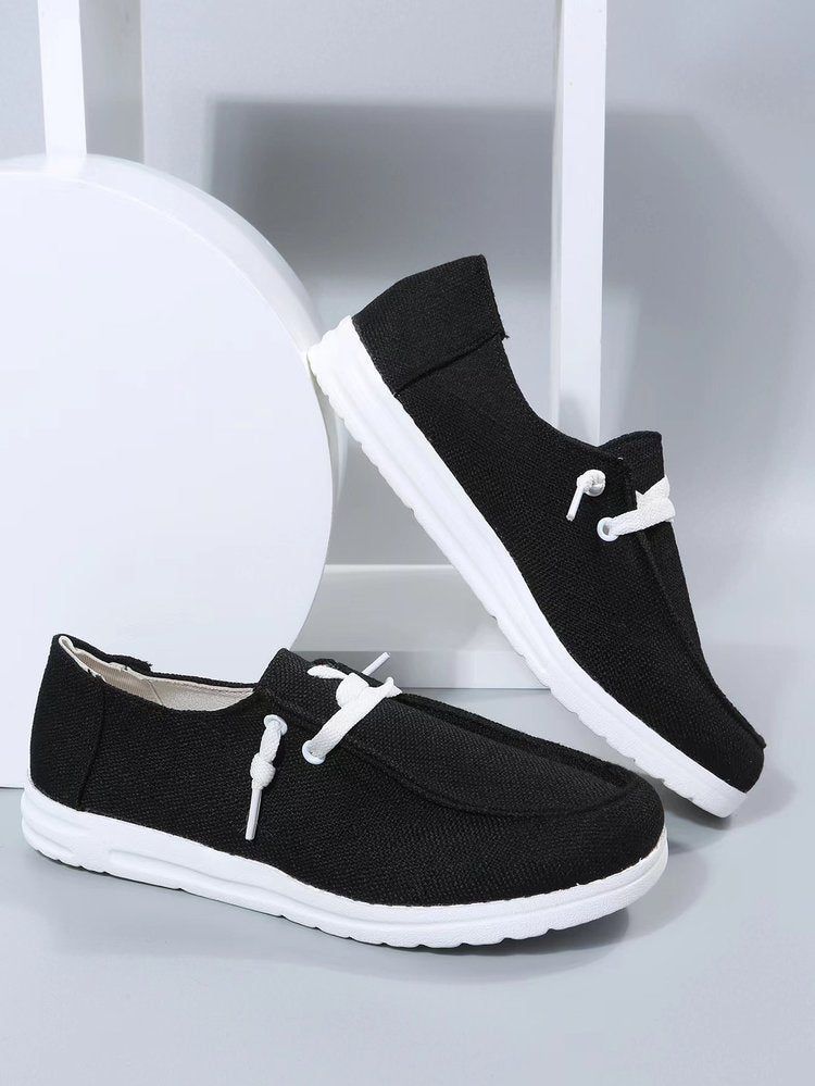 Damen Freizeit-Slip-On Schuhe mit elastischen Schnürdetails und rutschfester Sohle Selmira