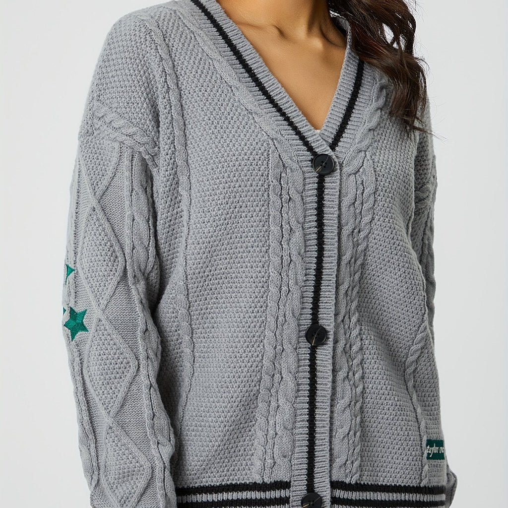Damen nan oversized Zopfstrick Cardigan mit V-Ausschnitt und kontrastierenden Strickkanten