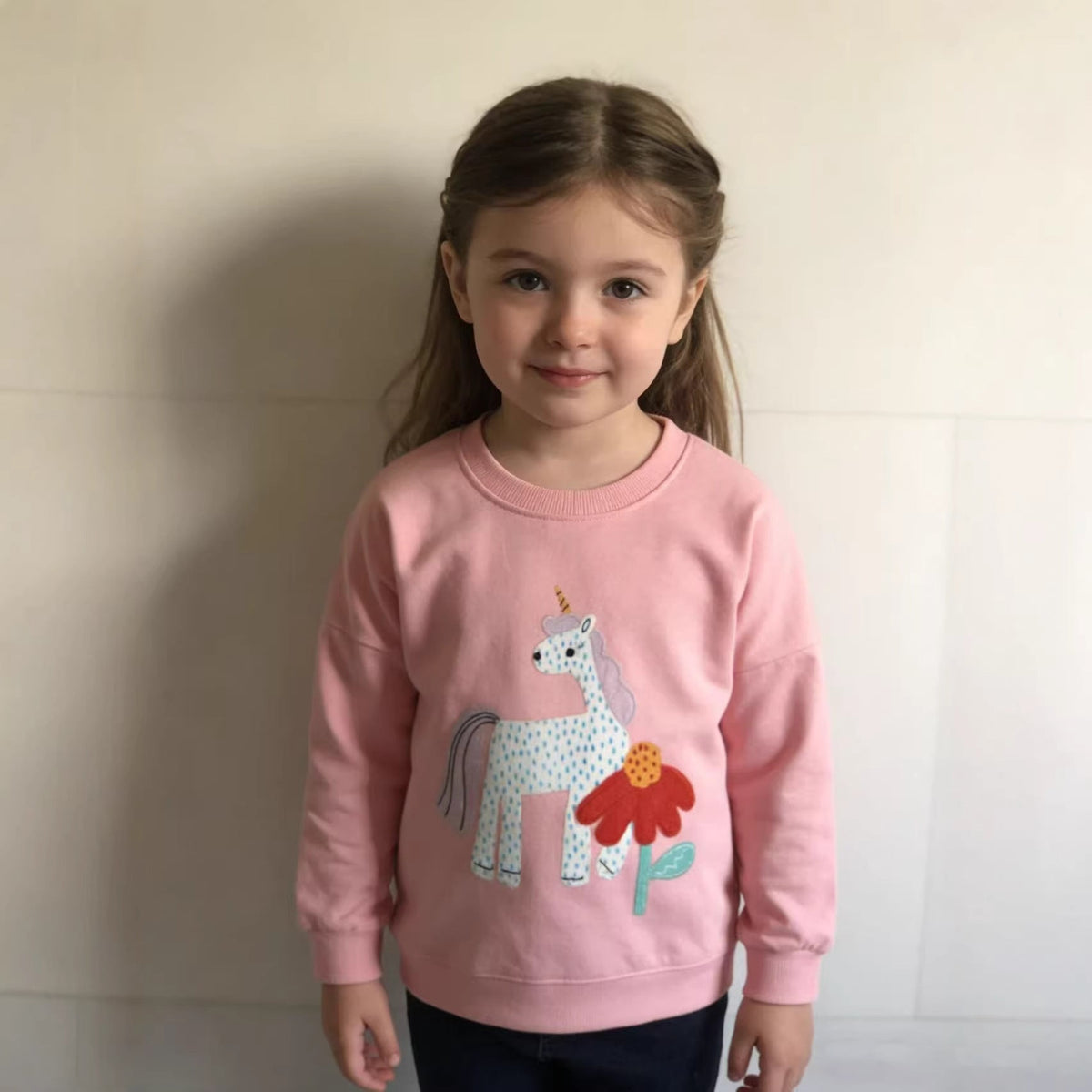 Mädchen Sweatshirt mit niedlichem Einhorn- und Blumen-Design