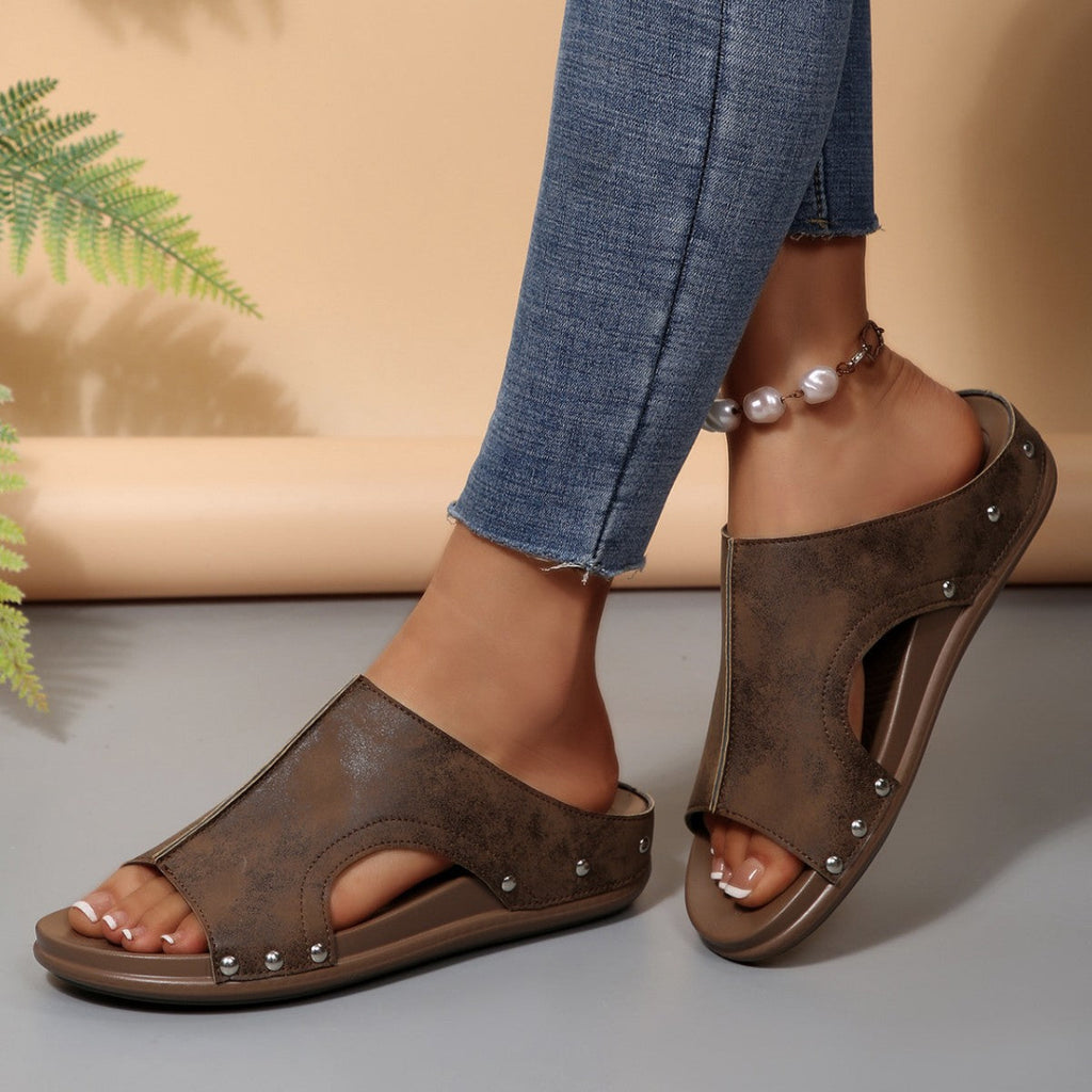 Damen Komfortable Slide-Sandalen mit modischem Cut-Out-Design und elegantem Strassbesatz Selmira