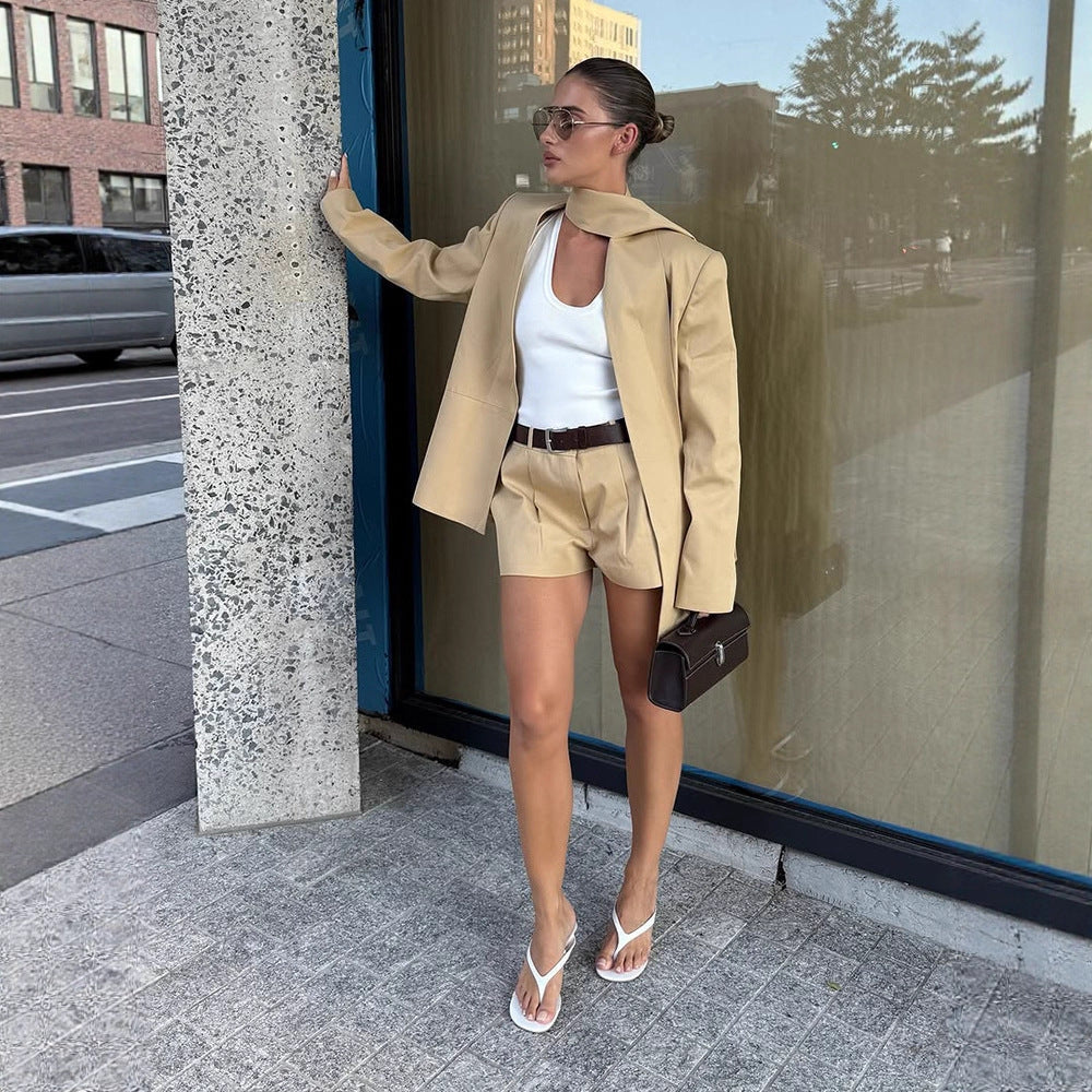 Damen Anzugjacke mit raffinierter Schluppe und weichem Schnitt Selmira