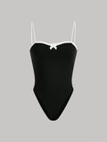 Damen eleganter Badeanzug mit Spitzenrand und Trägern Selmira