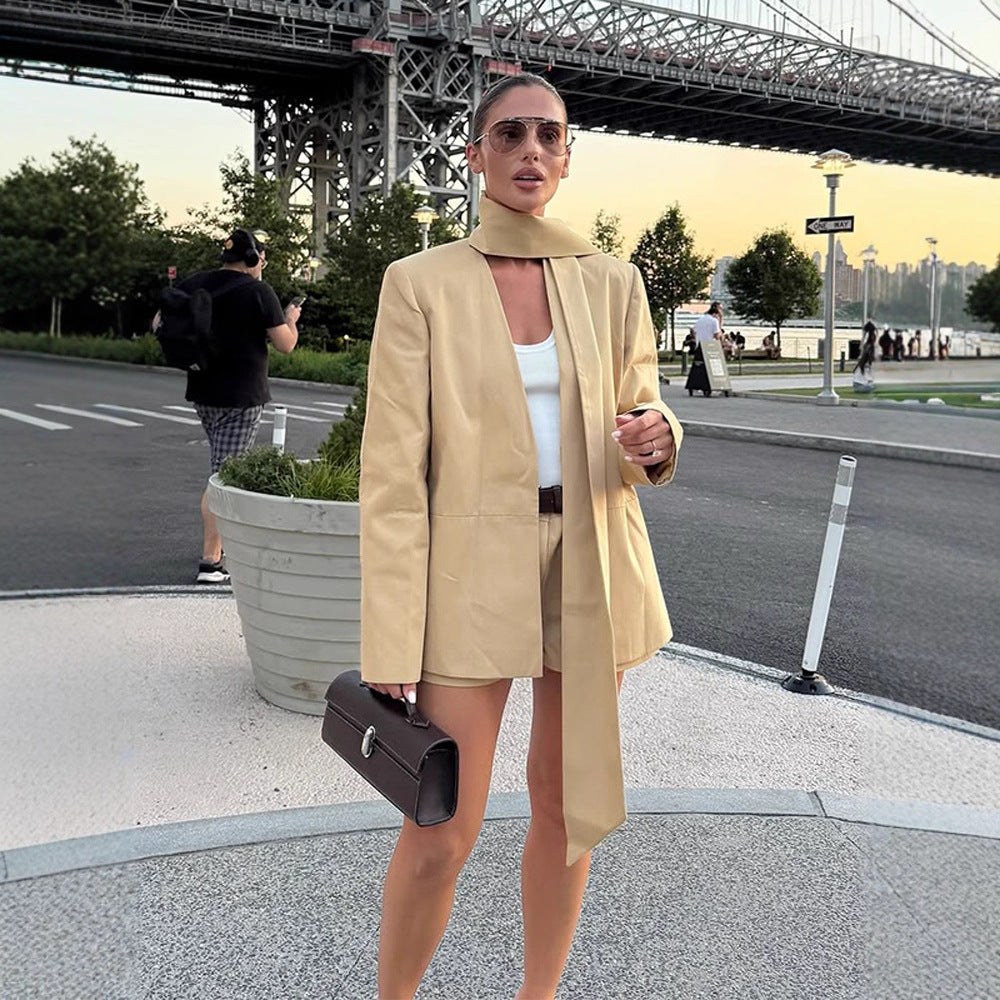 Damen Anzugjacke mit raffinierter Schluppe und weichem Schnitt Selmira