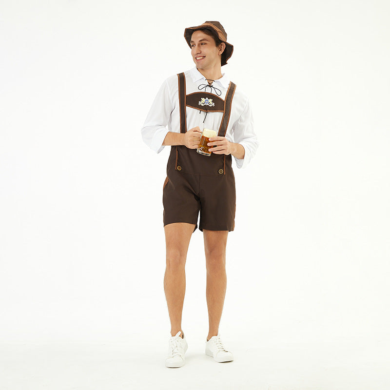 Herren nan traditionelle Kurzlederhose mit verstellbaren Trägern und dekorativem Brustlatz