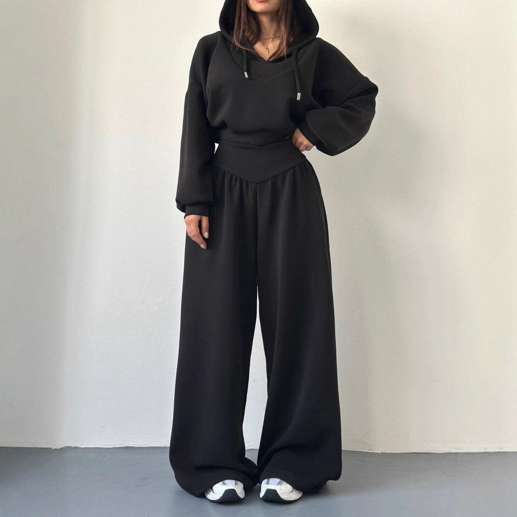 Damen nan luxuriöses Freizeitset Kapuzenpullover mit V-Ausschnittdetail und Culotte mit hoher Taille