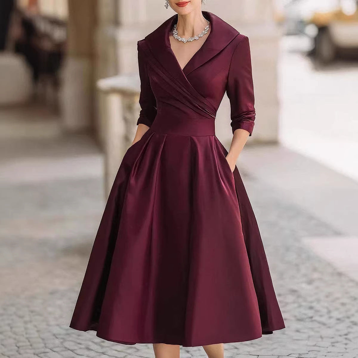 Damen nan elegantes Midikleid mit Wickeloberteil, Dreiviertelärmeln und Eingrifftaschen