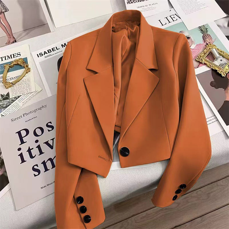 Damen nan kurzer taillierter Blazer mit markantem Revers und Ein-Knopf-Verschluss