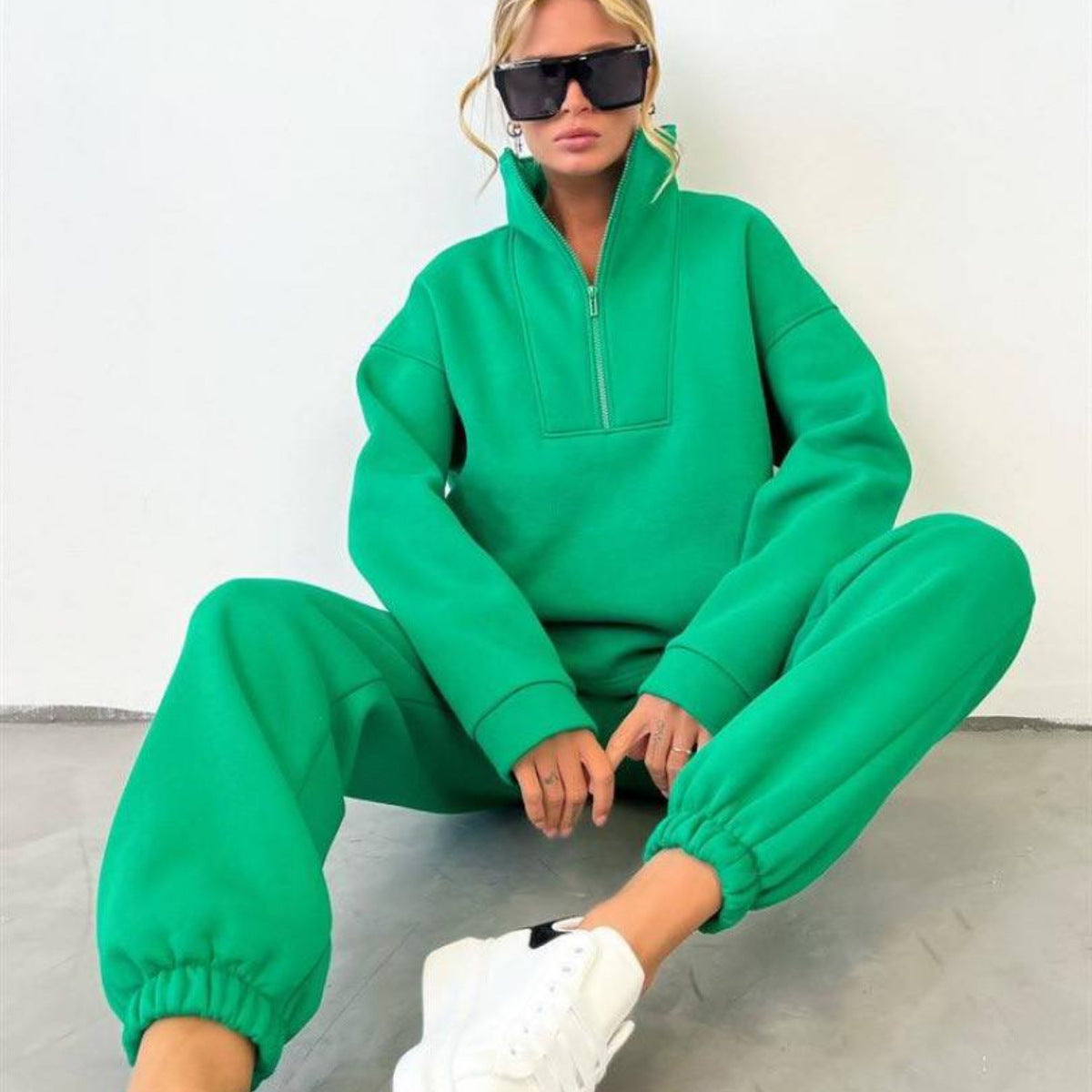 Damen nan weiches Oversize-Halbzip-Loungewear-Set mit hohem Stehkragen und taillierter Jogginghose