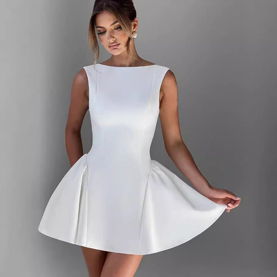 Damen Figurumspielendes Cocktailkleid mit schwingendem Rock und elegantem Ausschnitt Selmira