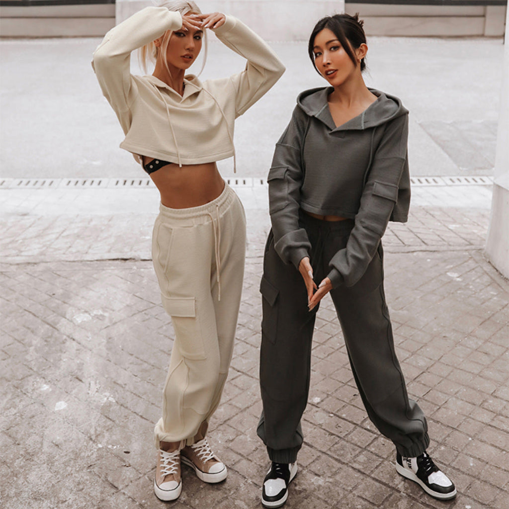 Damen nan Cropped Kapuzenpullover mit Highwaist Cargo-Joggingshose Set