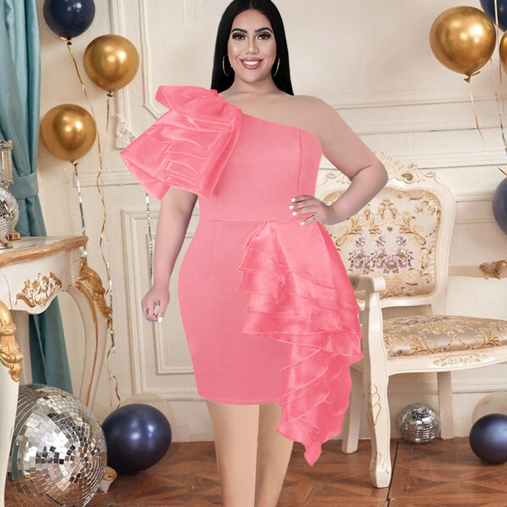 Damen Einseitiges Cocktailkleid mit voluminösem Rüschendesign Selmira
