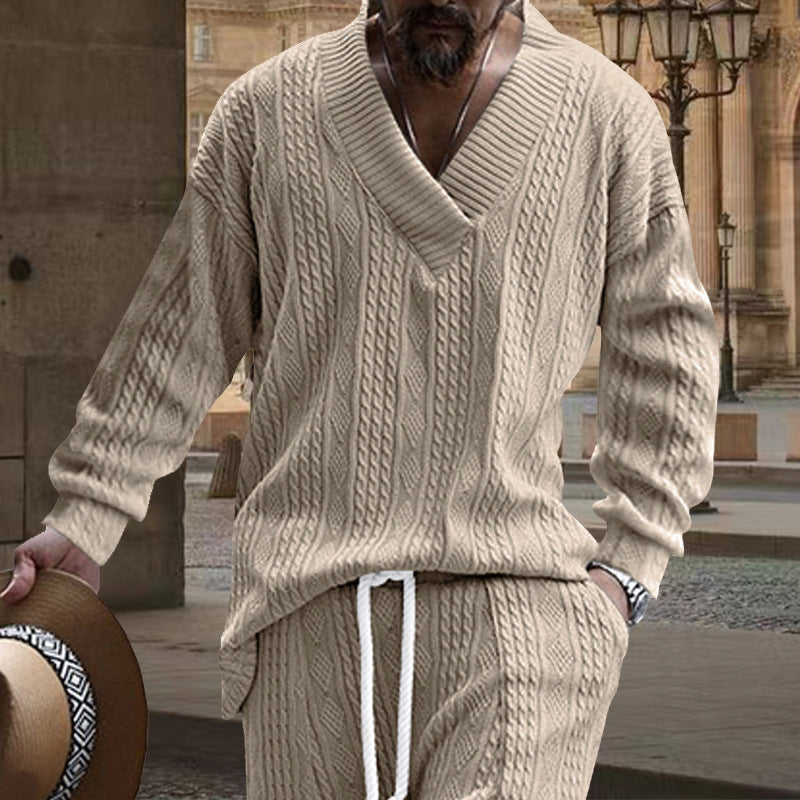 Herren nan grob gestrickter V-Ausschnitt-Pullover mit Zopfmuster und relaxed Fit