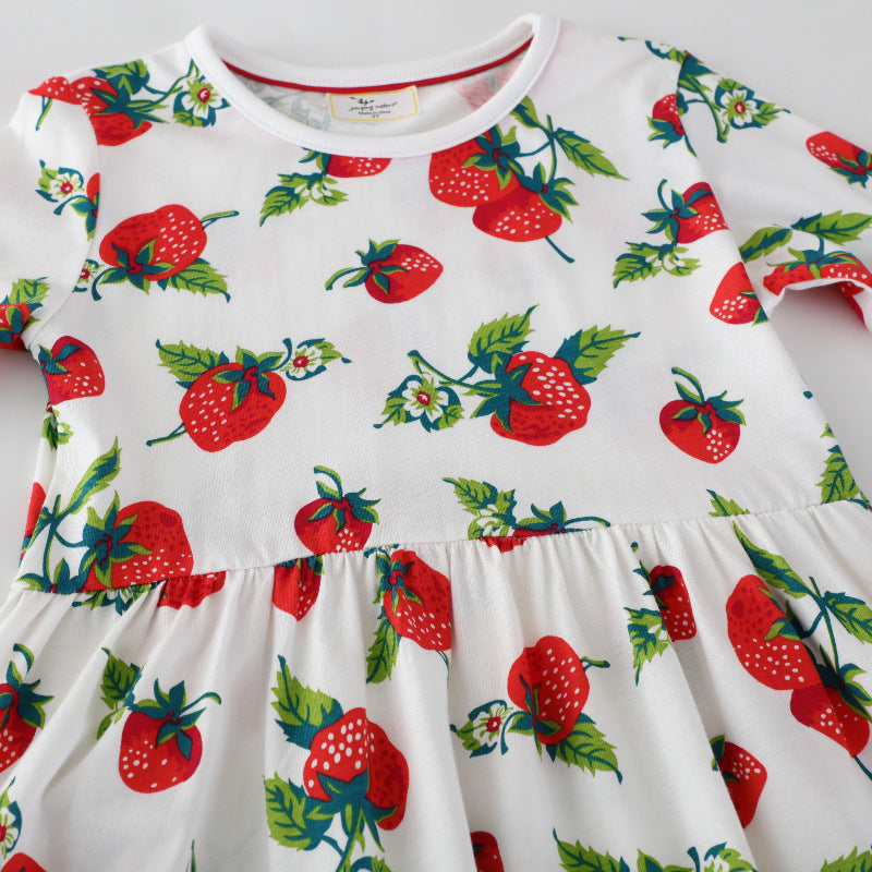 Mädchen Freizeitkleid mit Erdbeer-Muster