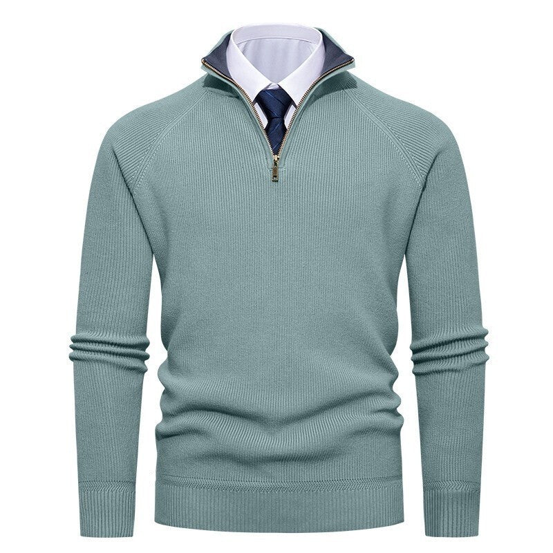 Herren nan feiner Strickpullover mit Halbzip, strukturierter Rippoptik und innen kontrastiertem Stehkragen