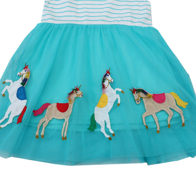 Mädchen Tüllkleid mit buntem Einhorn-Motiv und gestreiftem Oberteil