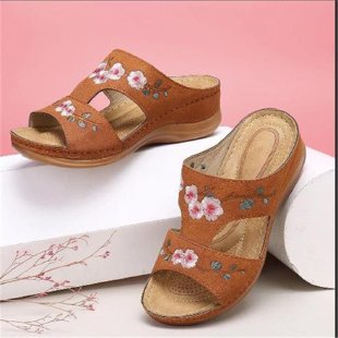 Damen Komfortable Sling Sandalen mit floralem Design Selmira