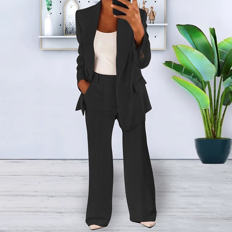 Damen nan bürotaugendes Hosenanzug Set mit weiter Hose und tailliertem Blazer