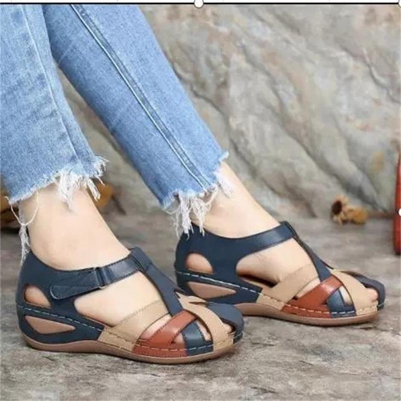 Damen Atmungsaktive Riemensandaletten mit elegantem Designschnitt und verstellbarem Riemen Selmira