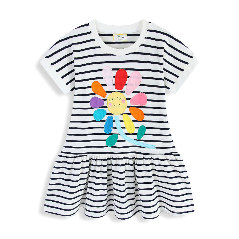 Mädchen gestreiftes Kleid mit buntem Blumenmotiv