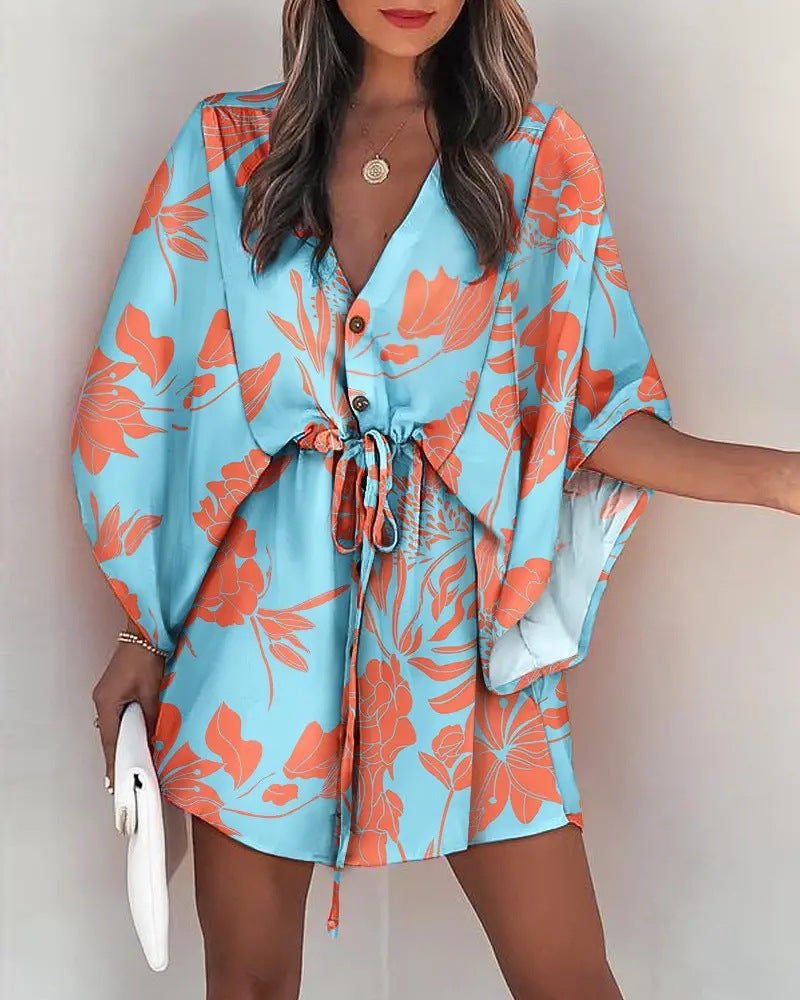 Damen angehendes Strandkleid mit eleganter Taillenbindung und einzigartigem Muster Selmira