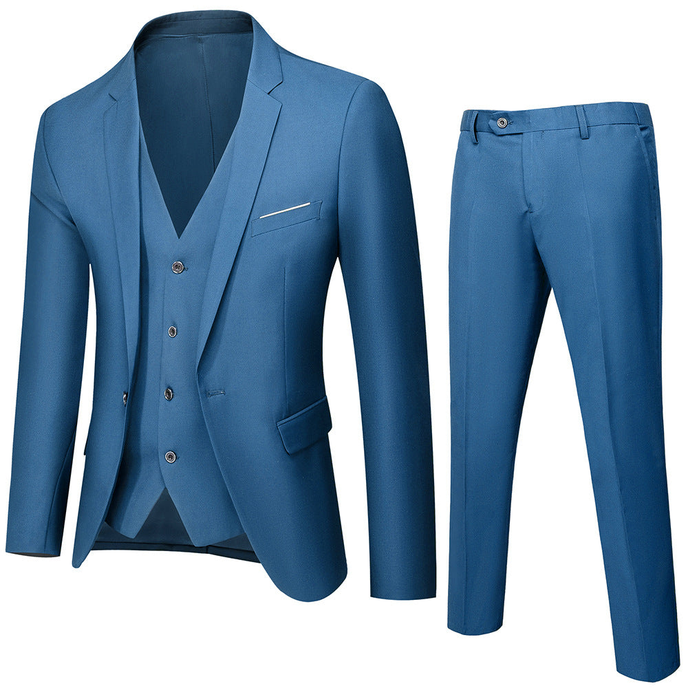 Herren nan dreiteiliges Business-Anzugset mit tailliertem Einreiher-Sakko, schmal geschnittener Weste und elegant geschnittener Anzughose
