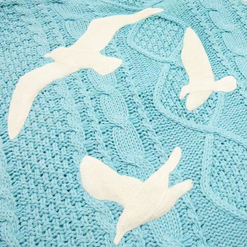 Damen nan kurze gestrickte V Ausschnitt Strickjacke mit Zopfmuster und Perlmuttknöpfen