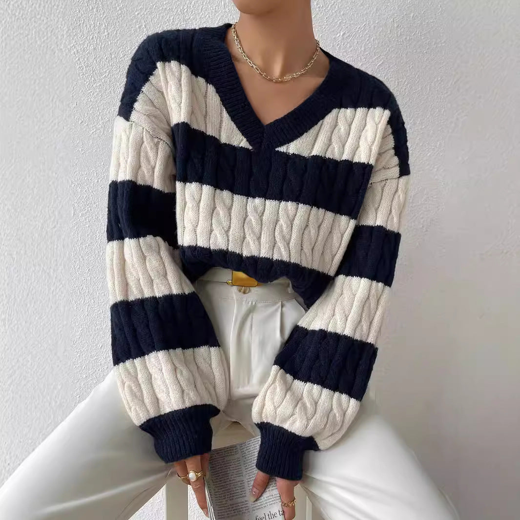 Damen nan gestreifter Grobstrick-Pullover mit Zopfmuster, tiefem V-Ausschnitt und oversized Passform