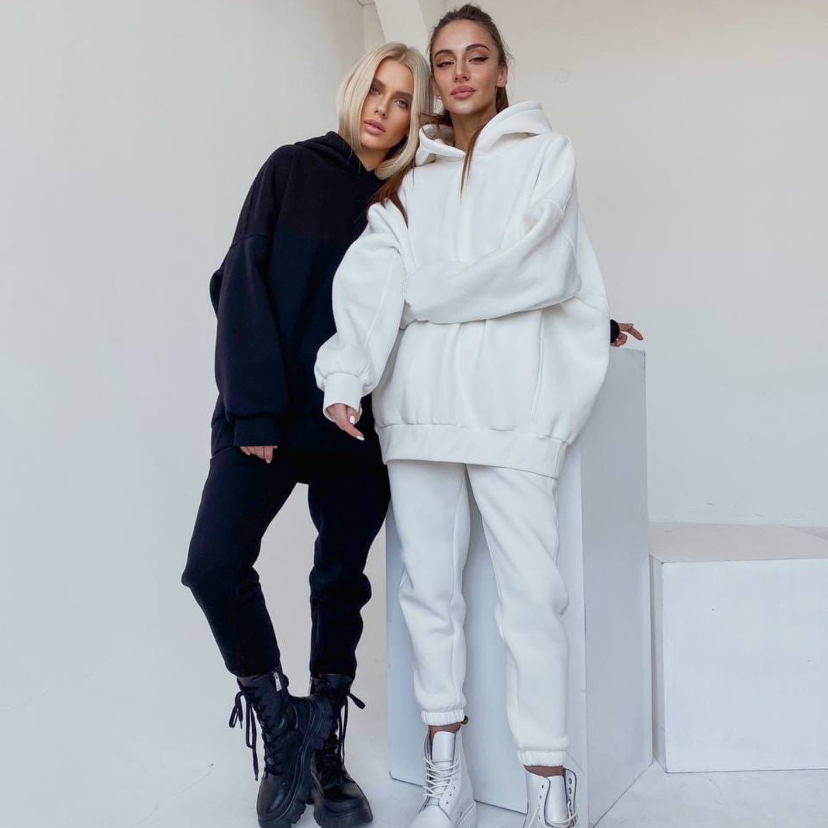 Damen nan oversized Kapuzen-Loungewear-Set mit extragroßer Kapuze und taillierter Jogginghose