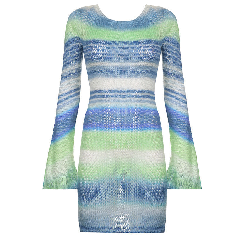 Damen nan figurbetontes Strickminikleid mit Glockenärmeln und seidig leichtem Maschenbild