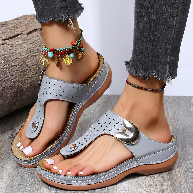 Damen Komfortable Zehentrenner-Sandalen mit modischem Riemen-Design Selmira