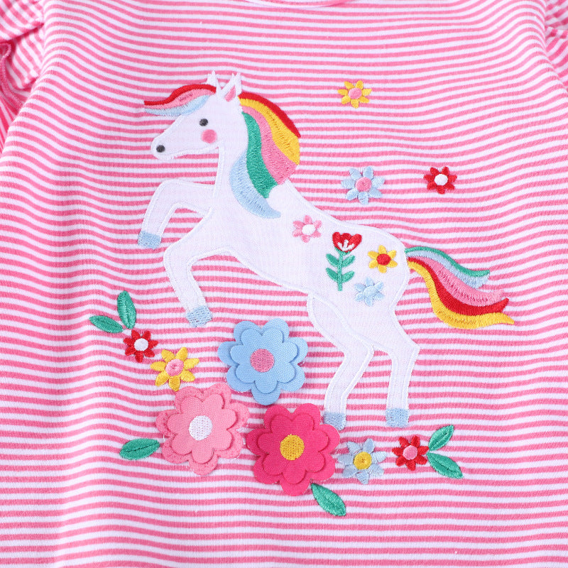 Mädchen T-Shirt mit zauberhaftem Einhorn-Motiv und Rüschendetail