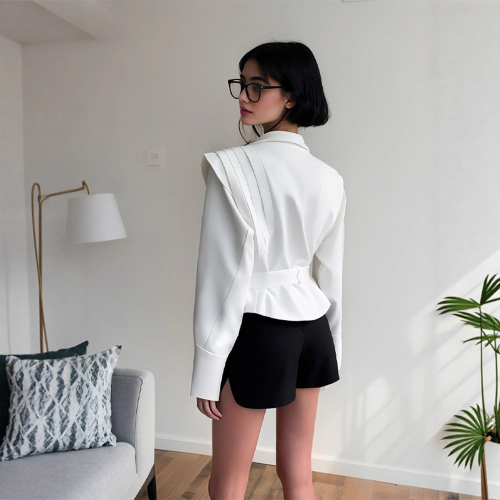 Damen Couture Blazer mit elegantem Kragen und Taillengürtel Selmira