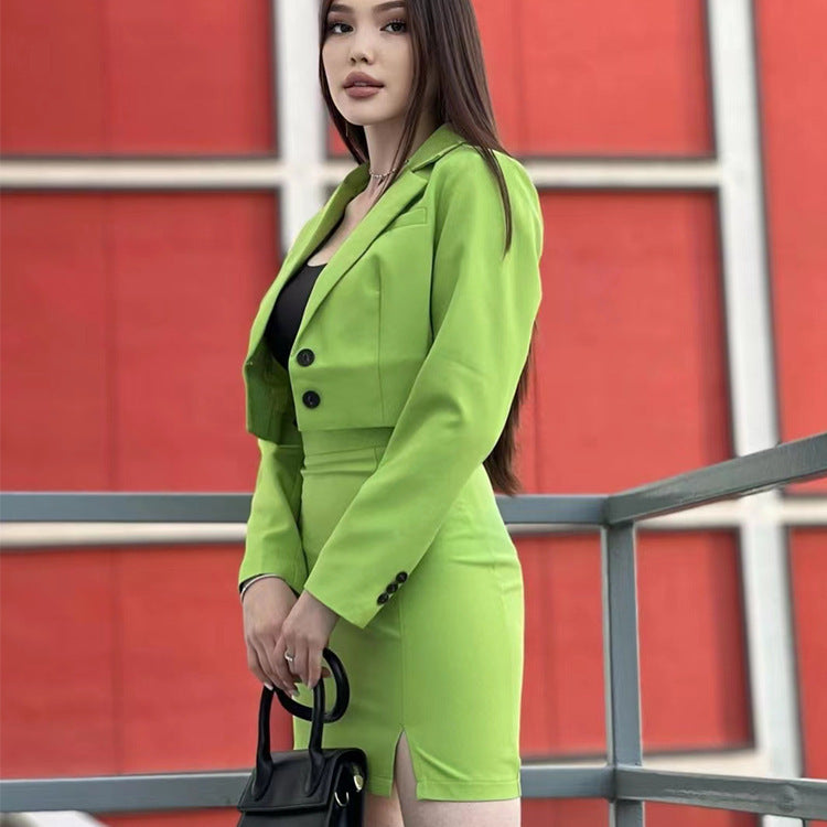 Damen Blazer-Kleid im eleganten Schnitt mit dekorativen Knopfdetails Selmira