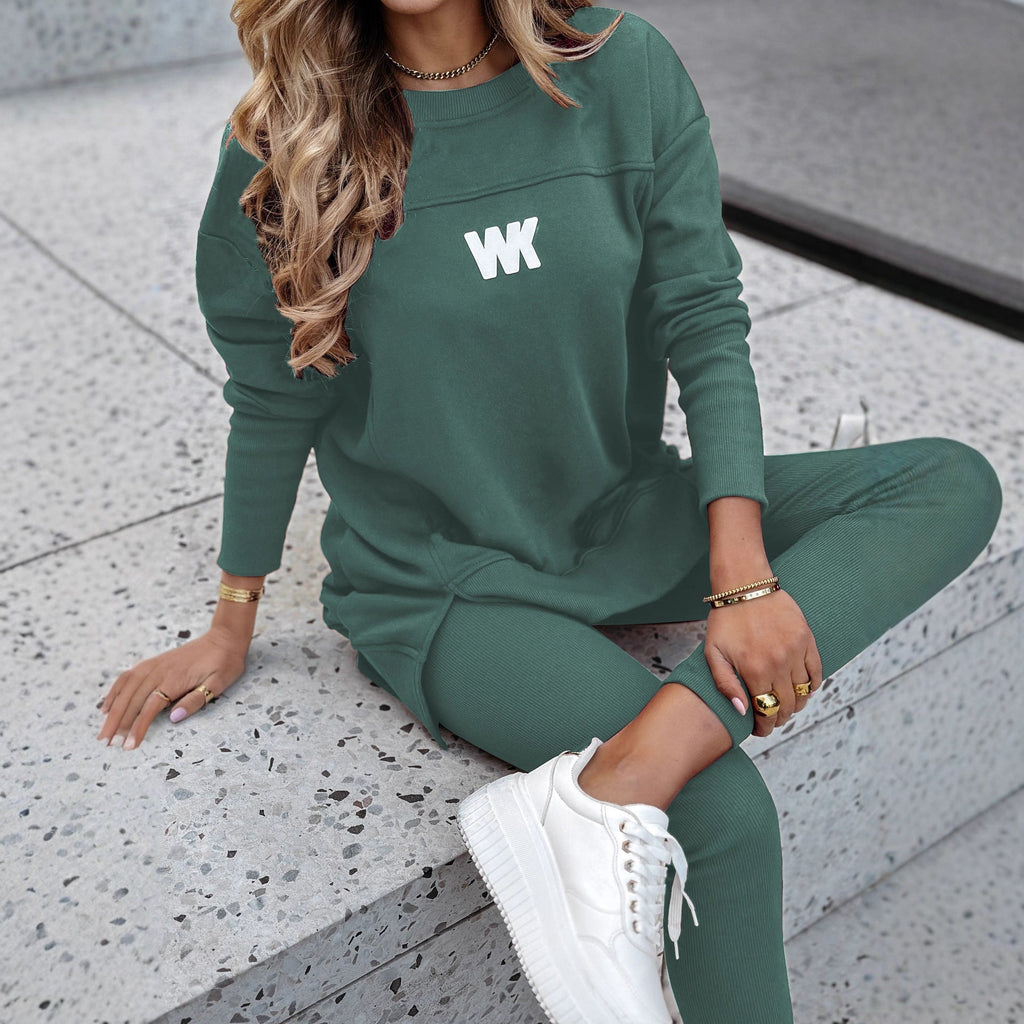 Damen nan Oversize-Longsweatshirt mit seitlichen Schlitzen und highwaist Ripp-Leggings Set